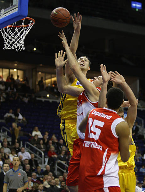 情况如出一 情况如出一