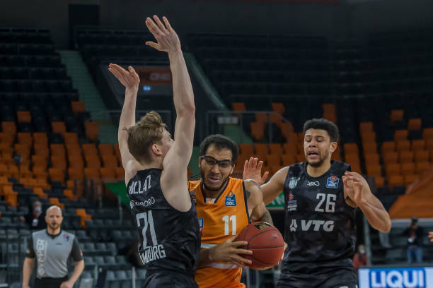 交出答卷 交出答卷